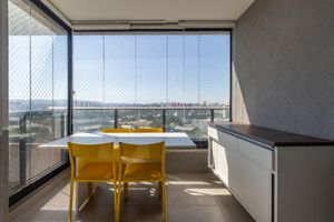 Image 33 - 922584