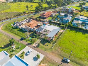 Image 11 - 922585