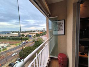 Image 8 - 922586