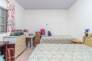 Image 13 - 922587