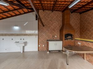 Image 31 - 922594