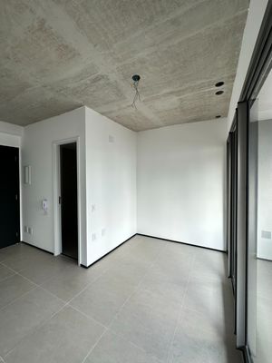 Image 27 - 922595