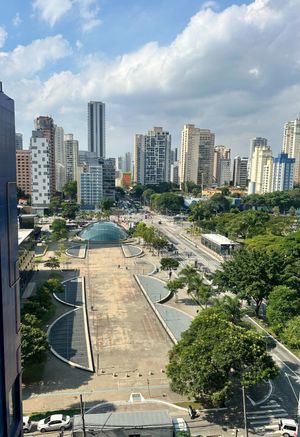 Image 14 - 922595