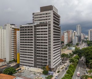 Image 15 - 922595