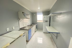 Image 23 - 922604