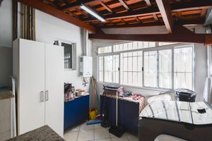 Image 19 - 922613