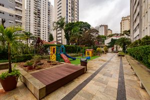 Image 35 - 922618