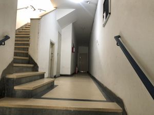 Image 14 - 922621