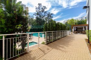 Image 31 - 922628