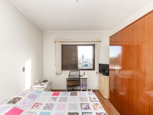Image 14 - 922631