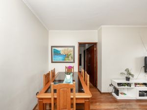 Image 6 - 922631