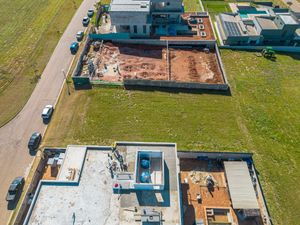Image 3 - 922638