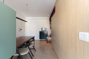 Image 5 - 922641