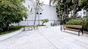 Image 33 - 922643