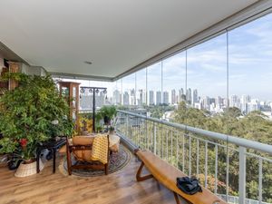 Image 8 - 922648