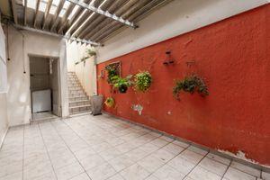 Image 42 - 922650