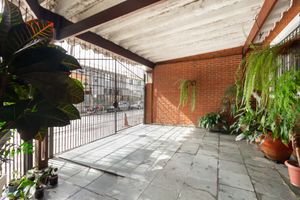 Image 30 - 922650