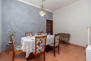 Image 23 - 922650