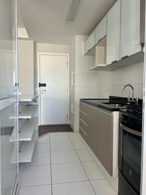 Image 22 - 922662