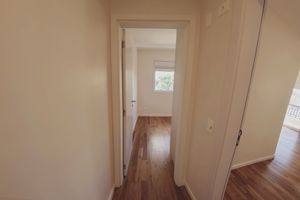 Image 37 - 922664