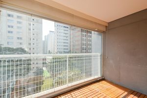 Image 10 - 922666