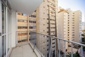 Image 19 - 922673