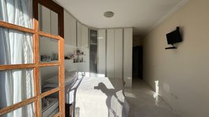 Image 37 - 922675