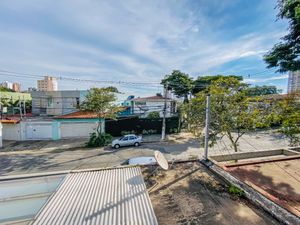 Image 1 - 922676