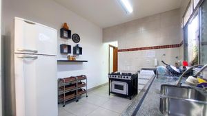 Image 31 - 922688