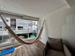 Image 9 - 922689