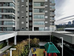 Image 11 - 922689