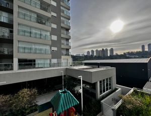 Image 12 - 922689