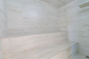 Image 11 - 922693