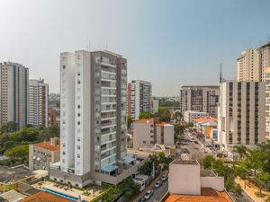 Image 0 - 922697