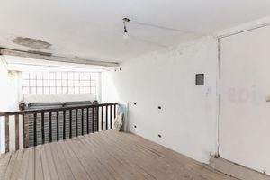 Image 35 - 922698