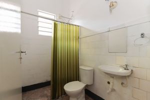 Image 31 - 922698