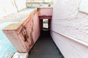 Image 34 - 922698