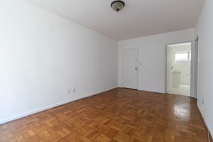 Image 3 - 922707