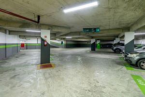 Image 31 - 922714
