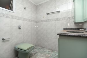 Image 15 - 922718