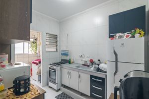 Image 3 - 922724