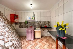 Image 35 - 922727
