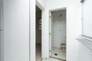 Image 34 - 922730