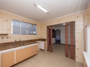Image 4 - 922734
