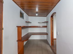 Image 11 - 922734