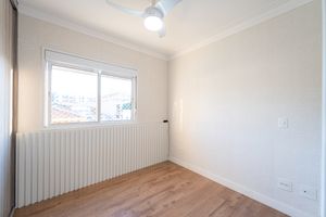 Image 20 - 922735