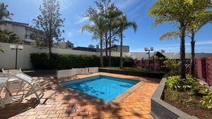 Image 39 - 922736