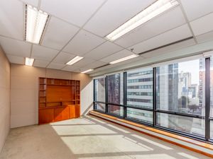 Image 31 - 922739