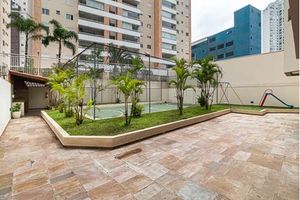 Image 33 - 922745