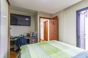 Image 19 - 922753